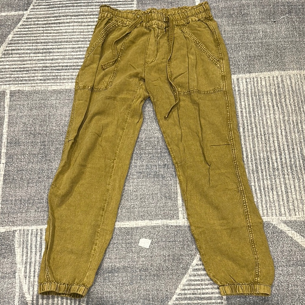 Anthropologie khaki Pants
